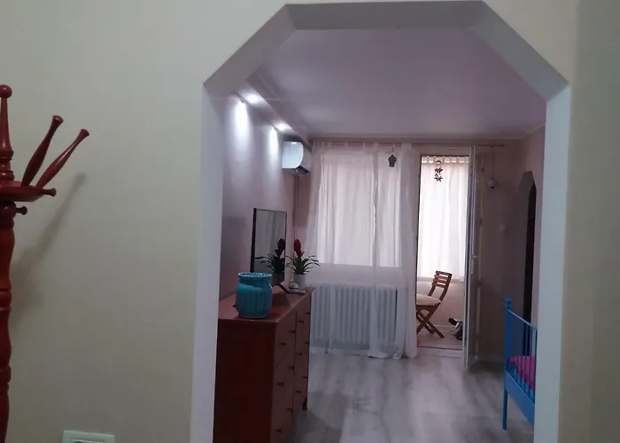 Skyline Central Apartment